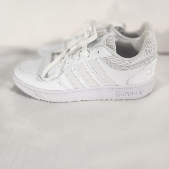 ADIDAS HOOPS 3.0 LOW CLASSIC WOMENS SHOES SIZE 9.5 - Picture 1 of 10